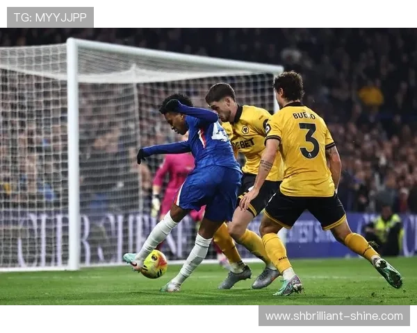 切尔西进攻流畅但终结欠缺：近期表现影响竞争格局