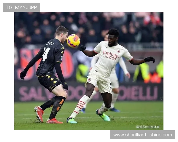 AC米兰进攻火力强劲但效率低迷,问题出在终结能力与机会把握上 AC米兰进攻火力强劲但效率低迷,问题出在终结能力与机会把握上