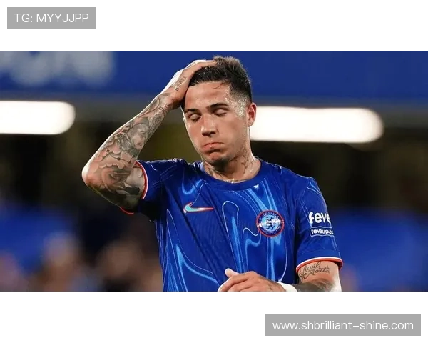 恩佐中场价值解析：组织核心的攻防贡献与进攻威胁平衡